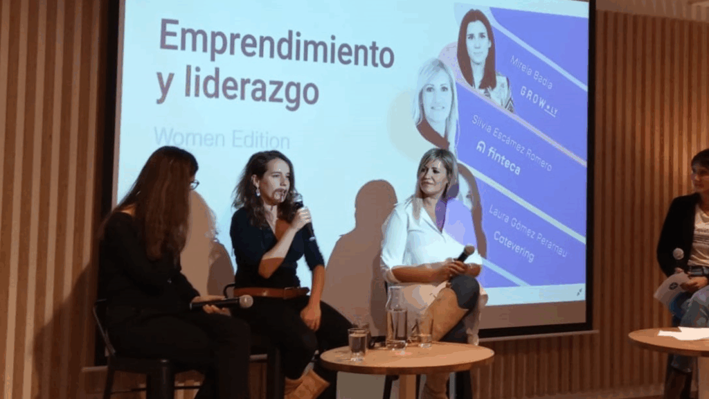 Laura Perarnau en la mesa “Emprendimiento y liderazgo – Women Edition” organizada por Qonto y Aticco, Barcelona — sobre brecha de género y liderazgo femenino en startups.